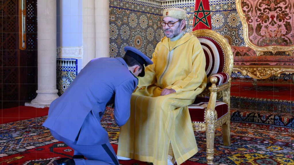 الملك محمد السادس يعين ولي العهد الأمير مولاي الحسن منسقا لمكاتب ومصالح القيادة العامة للقوات المسلحة الملكية