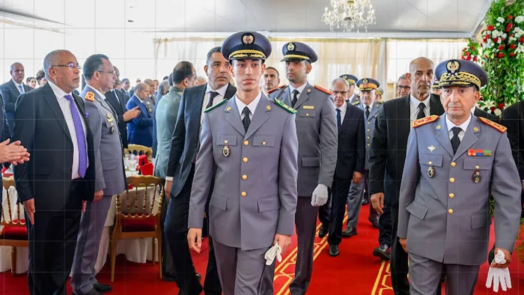 ولي العهد الأمير مولاي الحسن يترأس بالقنيطرة حفل تخرج الفوج 26 للسلك العالي للدفاع والفوج 60 لسلك الأركان